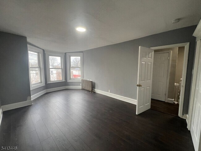 Photo - 218 S 11th St