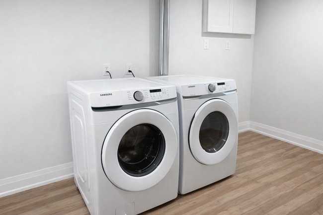 Photo - 20 Blackthorne Ave