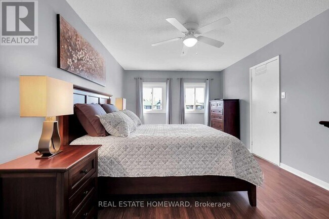 Photo - 784 Hill Gate