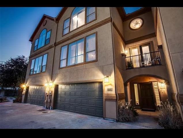 Building Photo - 3816 Brown St