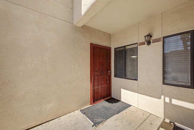 Photo - 750 E Northern Ave