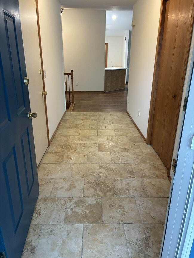 Photo - 925 Sky Ridge Dr Unit 925 Sky Ridge Drive