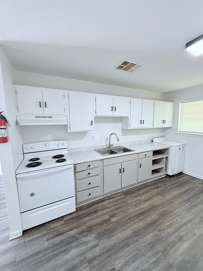 Kitchen View #2 - Vista West II