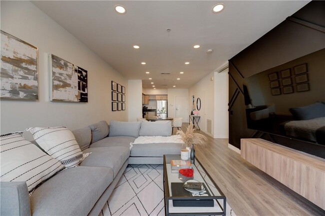 Photo - 1234 Wilshire Blvd Rental