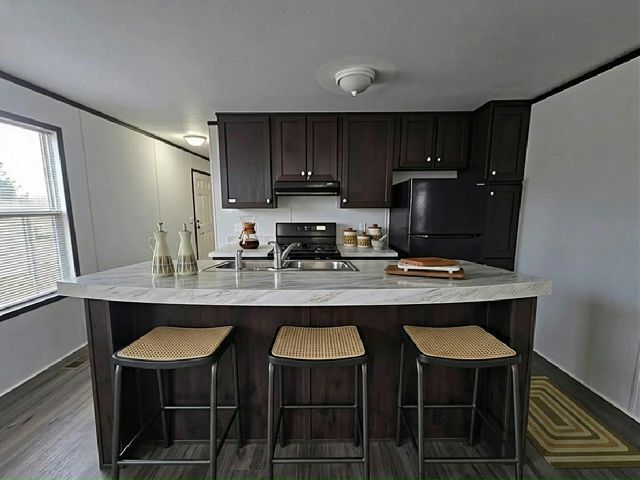 Photo - 547 Waxwing Ln