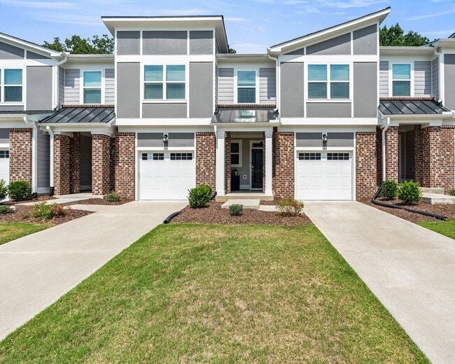 Building Photo - Furnished Pittsboro Rental Long or Mid Term Rental (60 Day minimum)