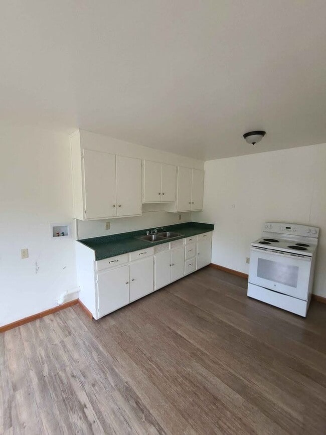 Photo - 13825 Maple Tree Ln SW Unit D