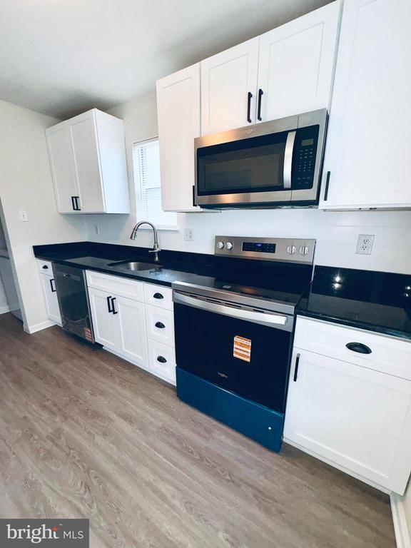 Photo - 221 Highland Blvd