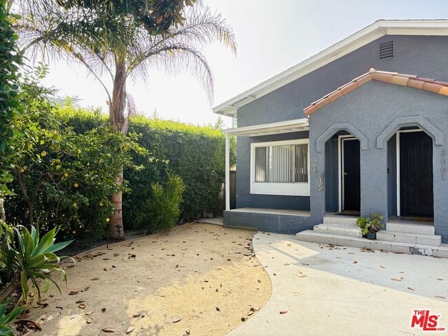 Photo - 3659 6th Ave