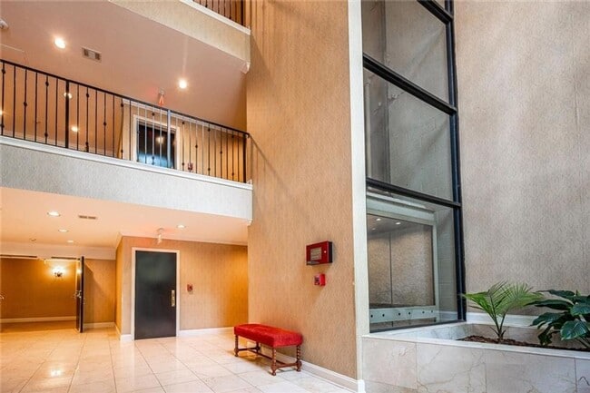 Photo - 26202 Plantation Dr NE