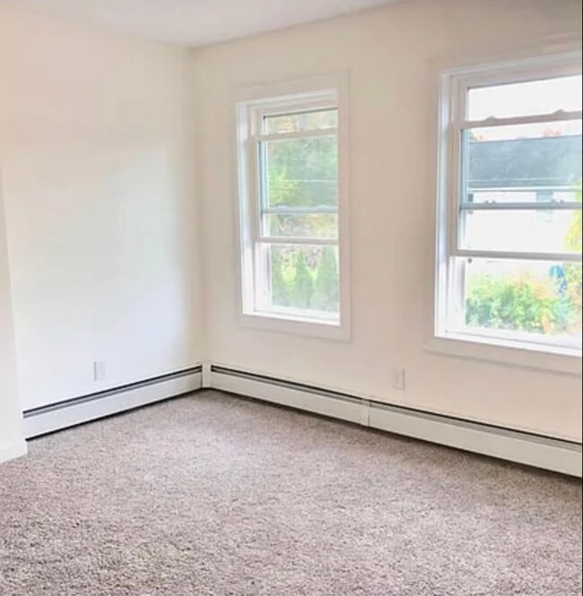 Photo - 35 Raymond Marchetti St Unit B