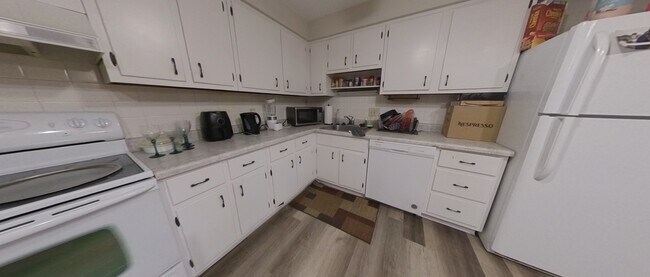 Photo - 3400 Wooster Rd Unidad 221
