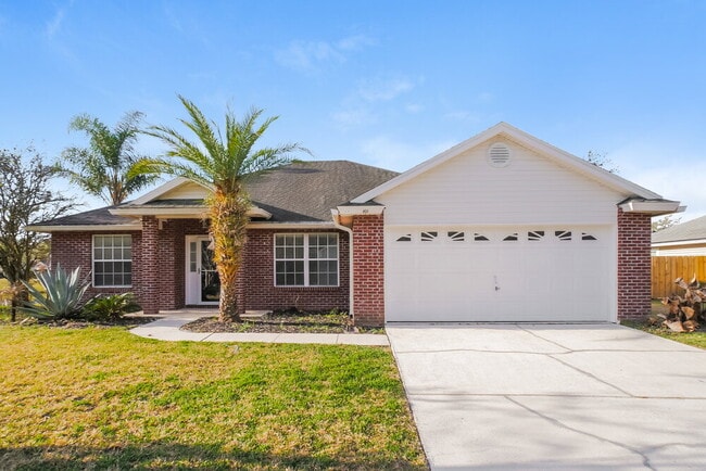 Building Photo - 788 MacKenzie Cir