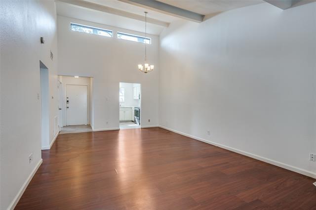 Photo - 2735 St George Pl