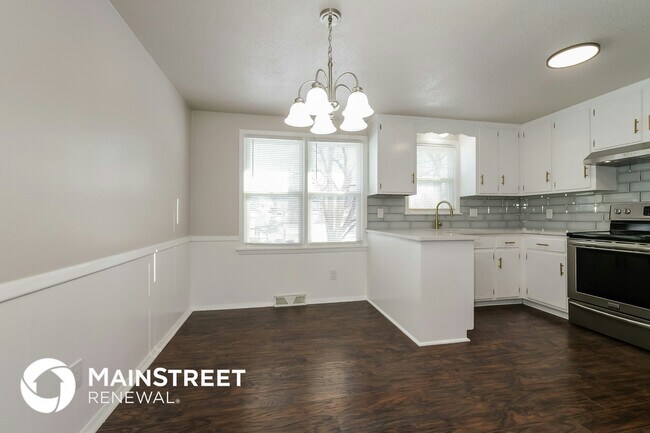 Photo - 11515 N Charlotte St