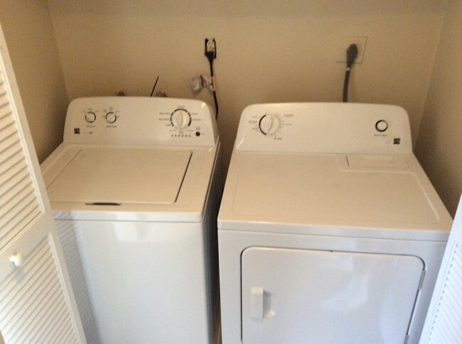 Photo - COLLEGE GROVE #98 Unit COLLS GEGROVE2