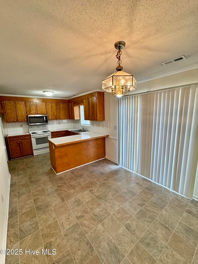 Photo - 3939 Sterling Pointe Dr
