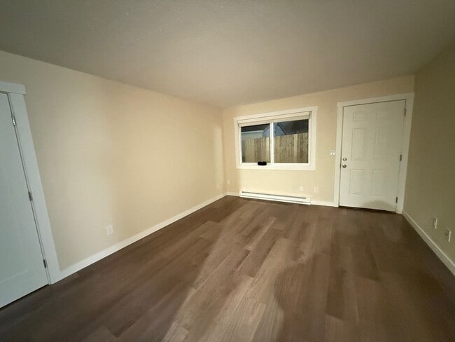 Photo - 1860 Myrtle St Unit #1