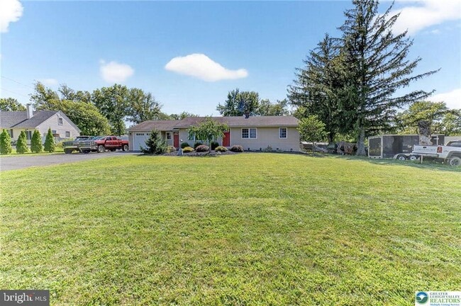 Building Photo - 1066 Doylestown Pike Rental