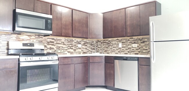 Photo - 239 Malibu Dr