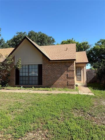 Building Photo - 658 Stonehenge Dr