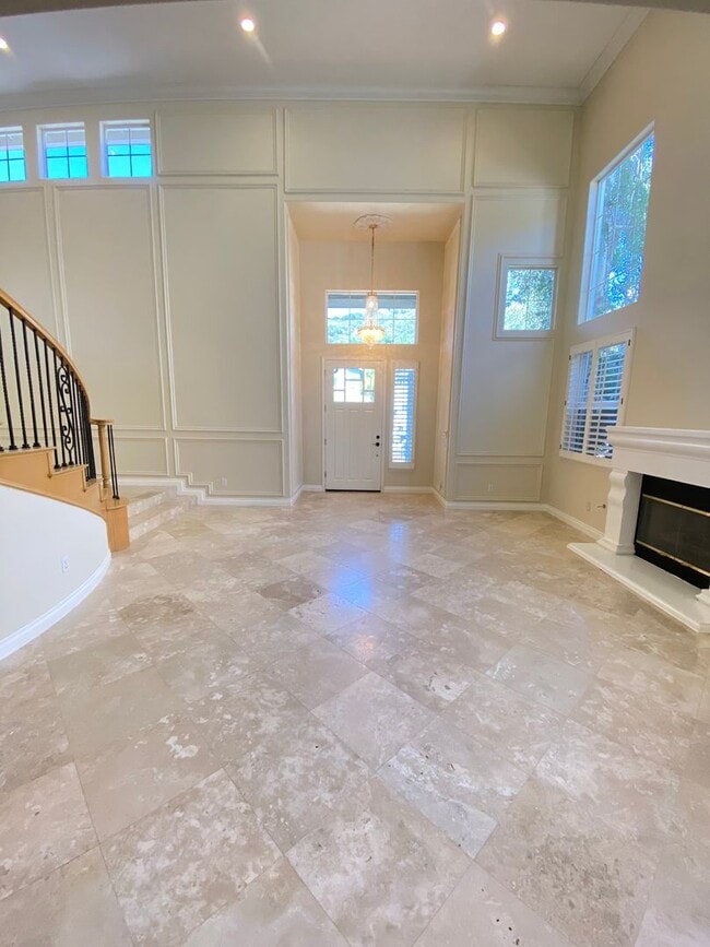 Photo - Beautiful 5 bedroom Newbury Park home with mountain views