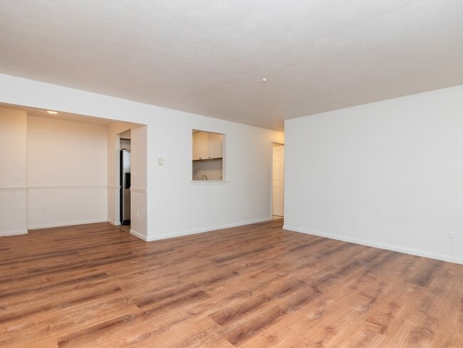 Photo - 84 Pleasant St Unit 3
