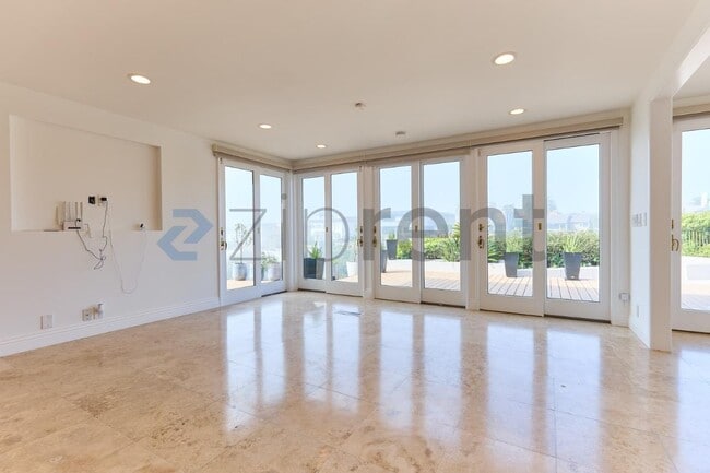 Photo - 227 Milford Dr