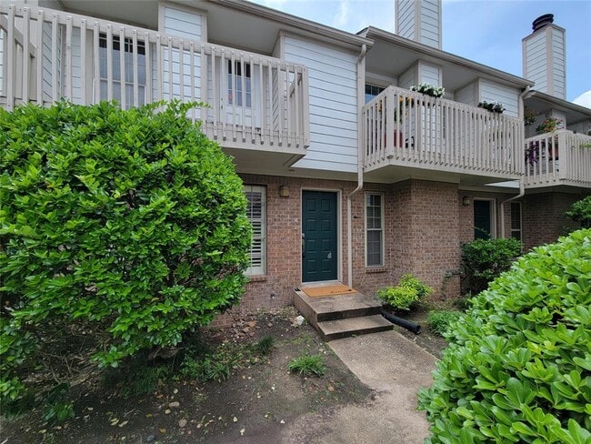 Photo - 2628 North Blvd Condo Unit 5