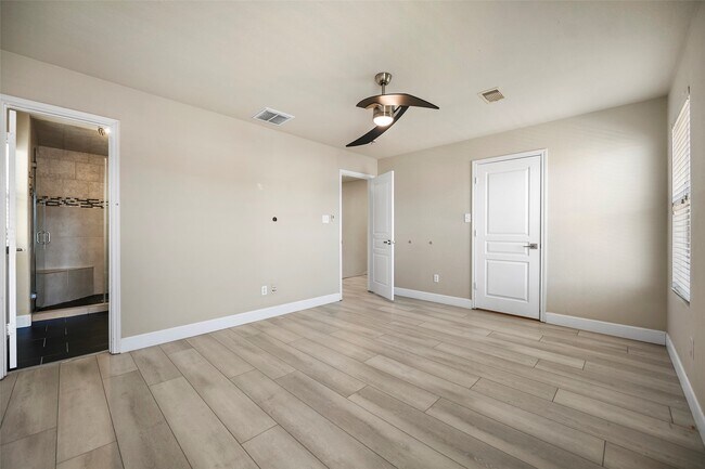 Photo - 9623 Gorman Brook Dr