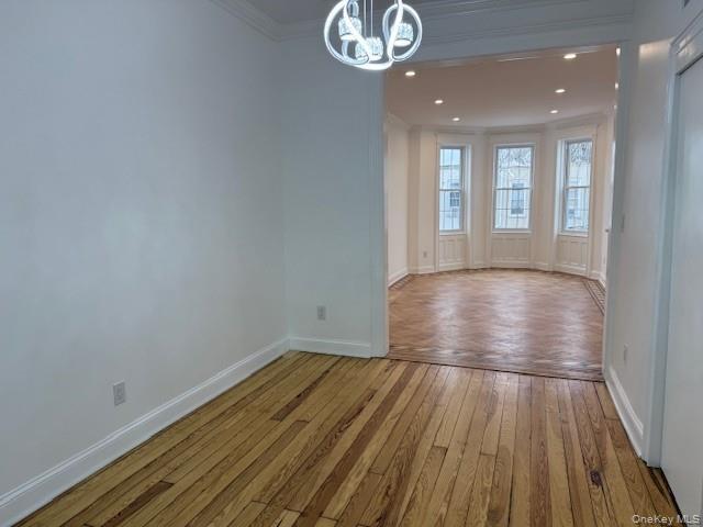 Photo - 61-33 Palmetto St