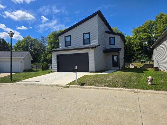Building Photo - New Construction 3 Bedroom Home!