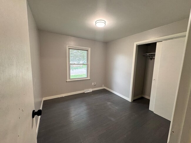 Photo - 2805 NE 56th Ter