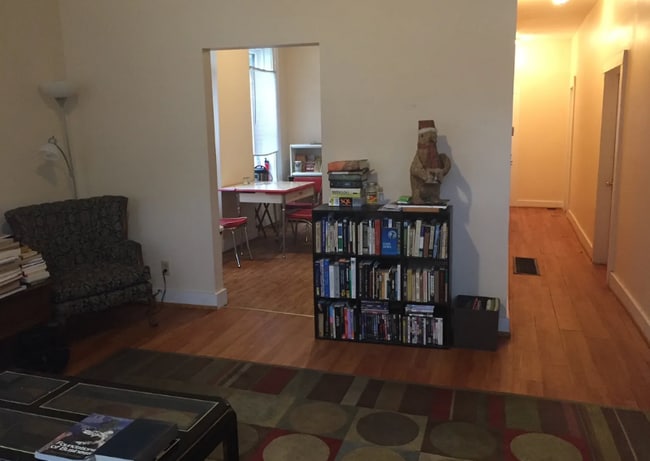 Photo - 118 S 6th St Unit 1