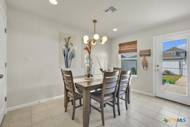 Photo - 1170 Esplanade Pkwy