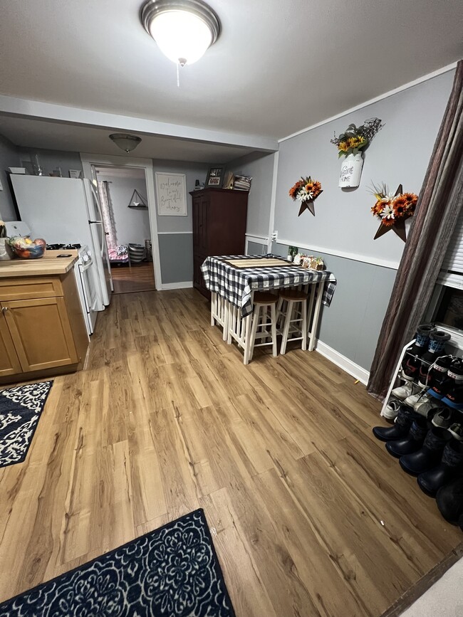 Kitchen - 62 Pudding Hill Rd Unit Apt A