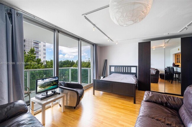 Photo - 1000 West Ave Unit 208