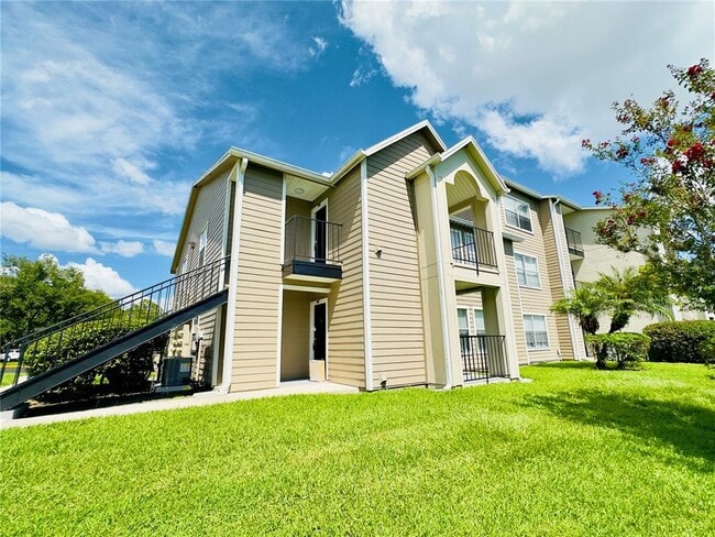 Building Photo - 4712 Walden Cir Unit 1728 Rental