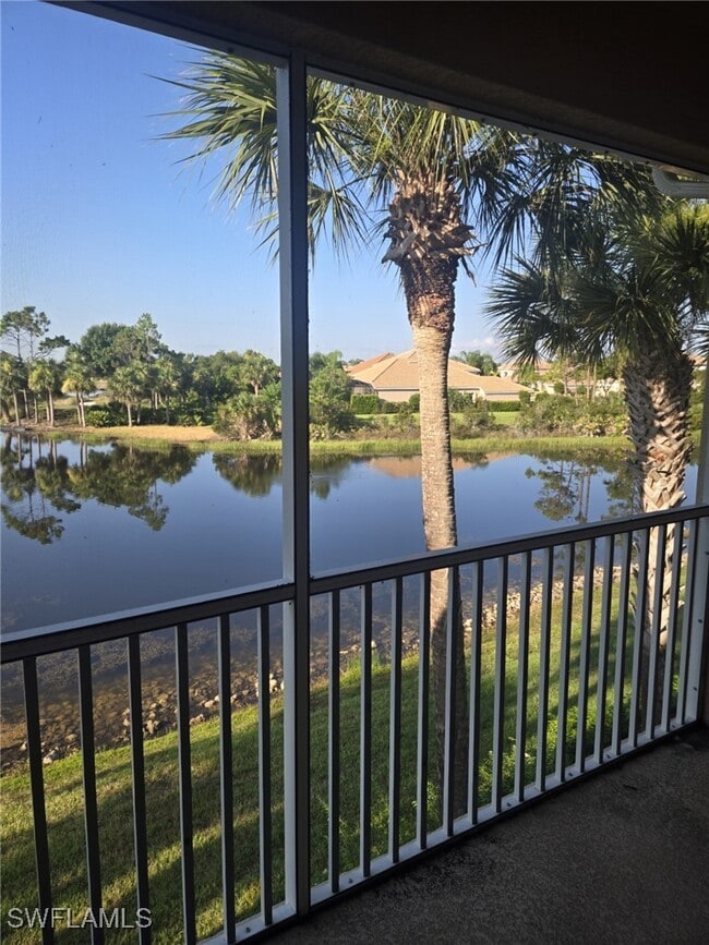 Building Photo - 10344 Whispering Palms Dr Unit 1904