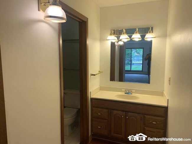 Photo - Beautiful 2 Bed in Hopkins!! Unit APT 312