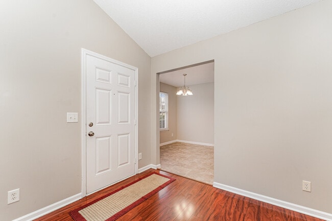 Photo - 302 Apple Ridge Rd