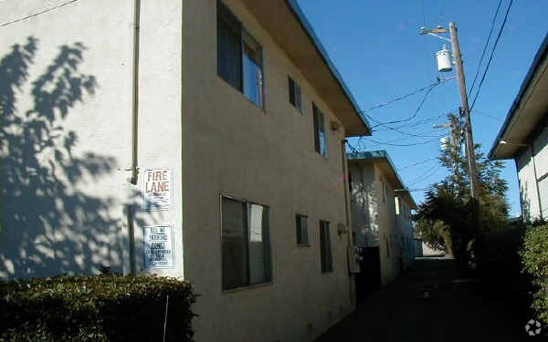 Southwood Place Apartments - Southwood Place Apartments