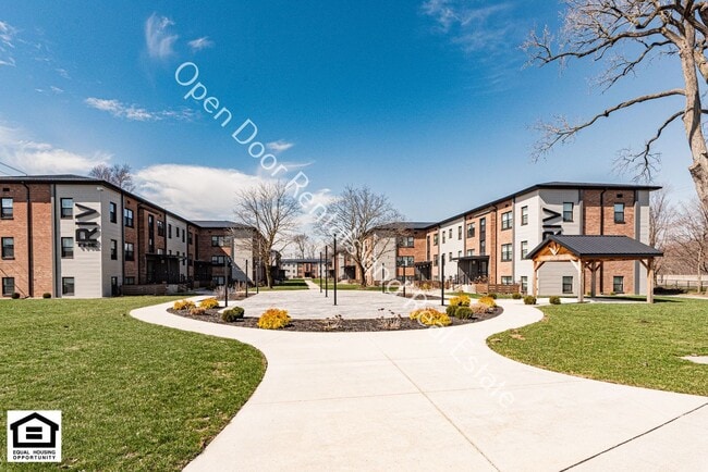 Building Photo - 1823 Griswold Dr Unit J21