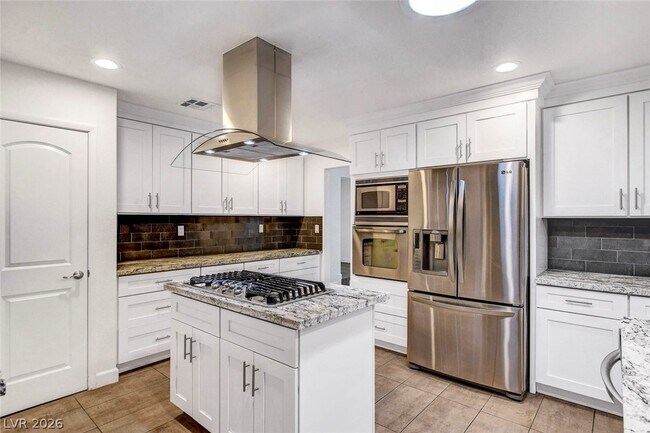 Photo - 211 Garfield Dr