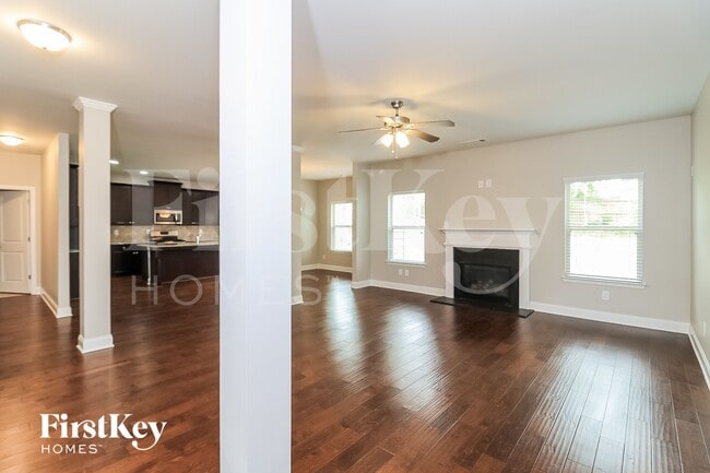 119 Wentworth Ln