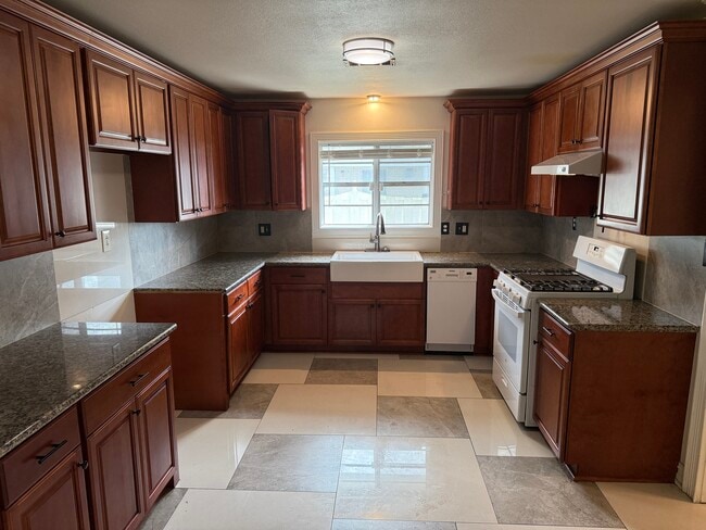 Photo - 1616 Rio Vista Ave