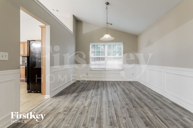 Photo - 6732 Carriage Walk Ln