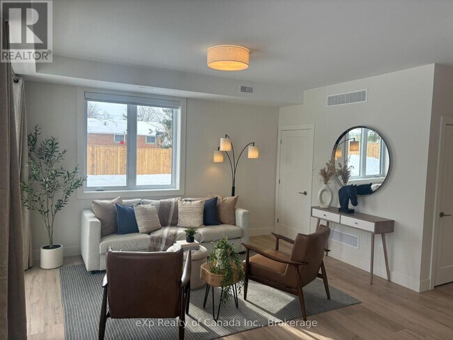 Photo - 51403 Ron McNeil Line