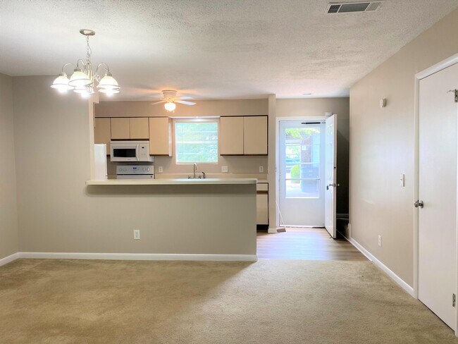 Photo - 900 State Rd S-7-297 Casa Adosada