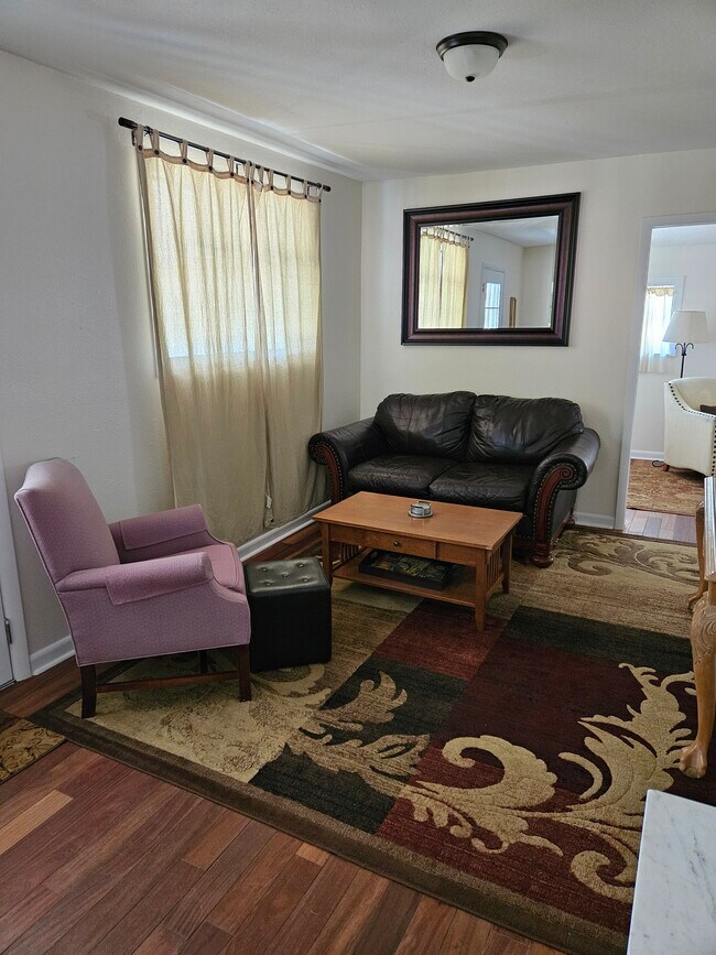 Photo - 120 Chesney Blvd